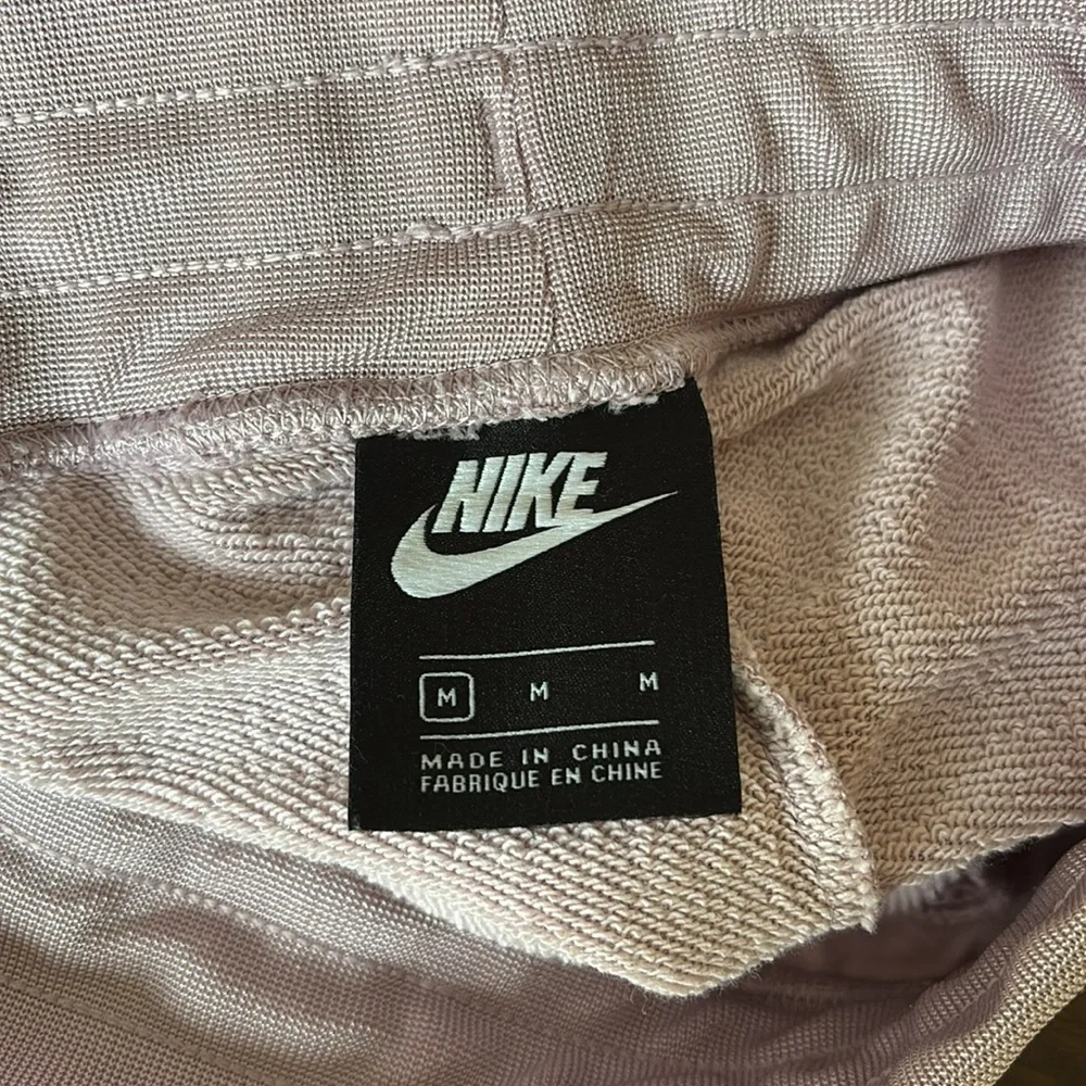 Nike kids light
